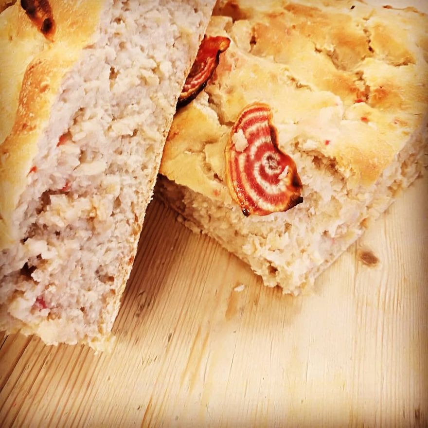 Beetroot bread